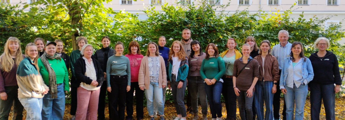 Gruppenbild der Teilnehmer:innen